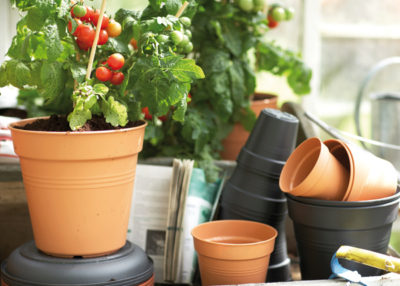 40cm Plant Pot living black